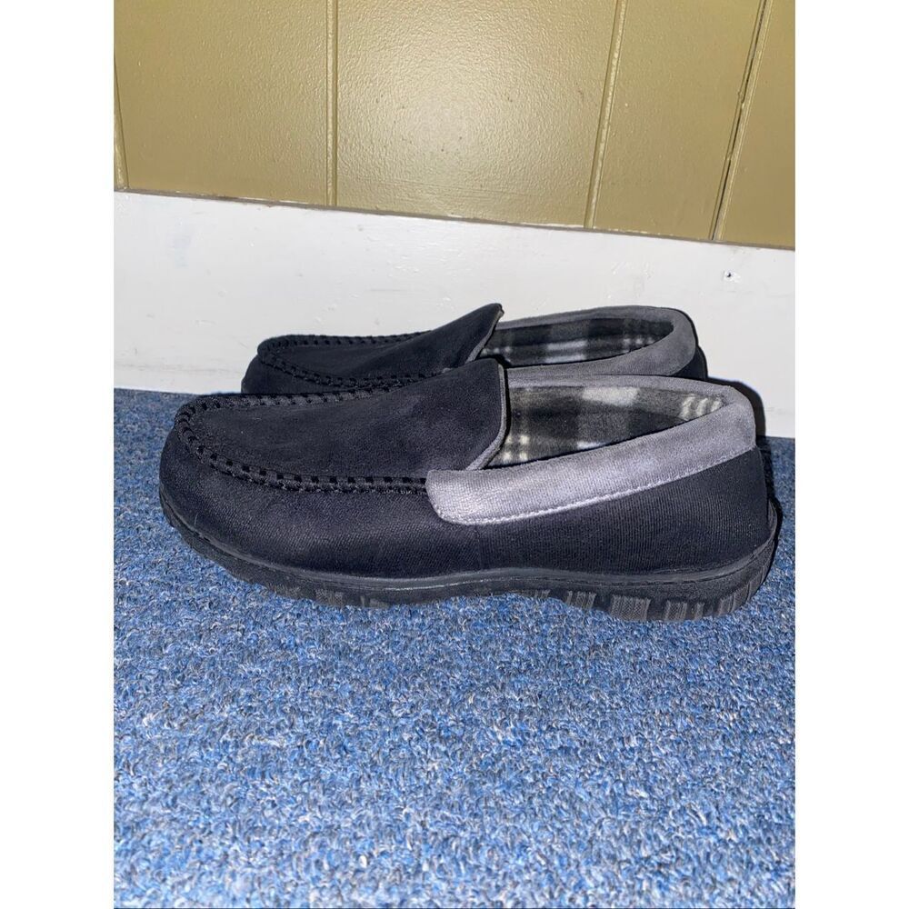 Men 10.5 micro suede slip on slippers black and plaid lining insole